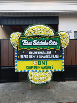 Papan Bunga Duka di Pondok Kubang