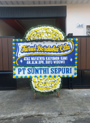 Papan Bunga Duka di Pondok Kubang